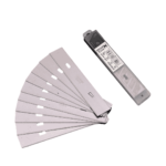 "Cuchillas de Repuesto para Raspador en caja plástica con acero al carbono de alta precisión".